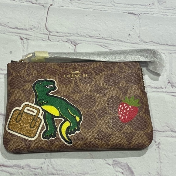 COACH Corner Zip Wristlet In Signature Canvas With Rexie Sticker Print NWT - Picture 3 of 14